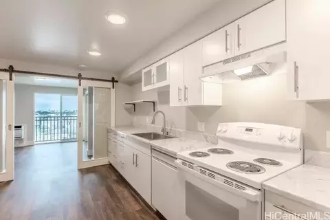 803 Waimanu St #616, Honolulu, HI 96813