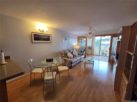 2474 Kapiolani Blvd #504, Honolulu, HI 96826