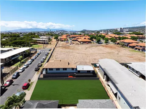 1428 Alokele St, Honolulu, HI 96817
