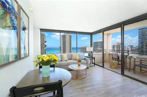 2410 Cleghorn St #2604, Honolulu, HI 96815
