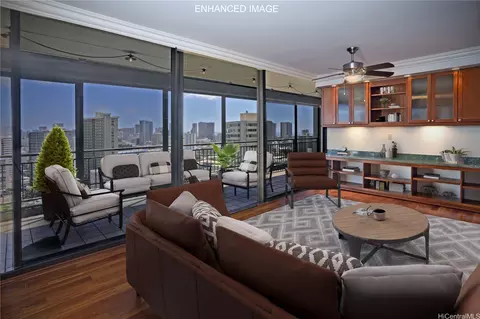 1010 Wilder Ave #803, Honolulu, HI 96822