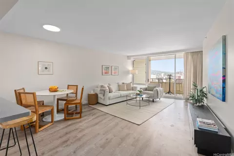 750 Kaheka St #1007, Honolulu, HI 96814