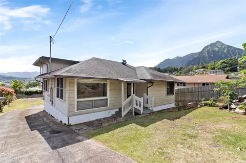 45-588 Keaahala Rd, Kaneohe, HI 96744