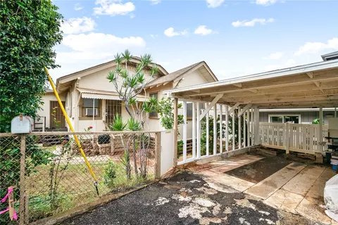 532 A Malie Pl, Honolulu, HI 96816