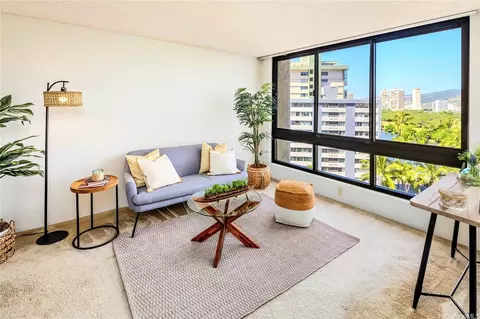 300 Wai Nani Way #II1014, Honolulu, HI 96815