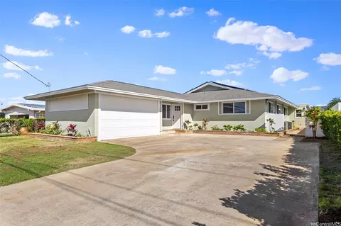 4560 Ukali St, Honolulu, HI 96818