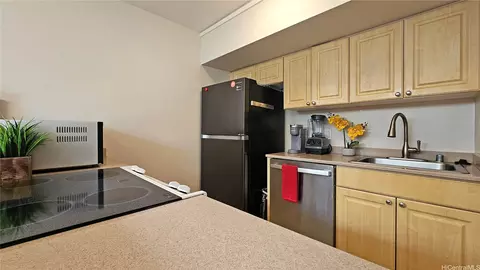 3030 Pualei Cir #304, Honolulu, HI 96815