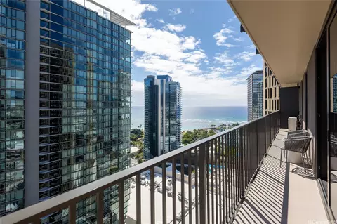 987 Queen St #3014, Honolulu, HI 96814