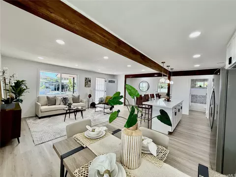 94-341 Honowai St, Waipahu, HI 96797