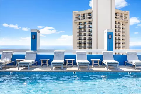 2427 Kuhio Ave #1705, Honolulu, HI 96815