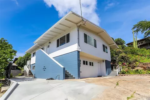 3782 Claudine St, Honolulu, HI 96816