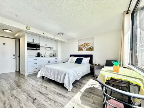 444 Niu St #3204, Honolulu, HI 96815
