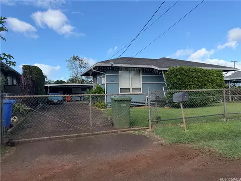 67-469 Haona St, Waialua, HI 96791