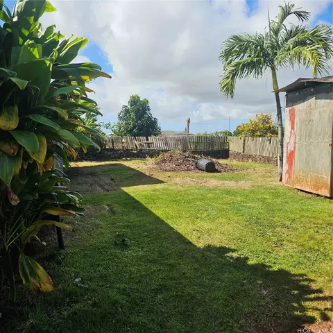 2108 Apaakuma Pl, Pearl City, HI 96782