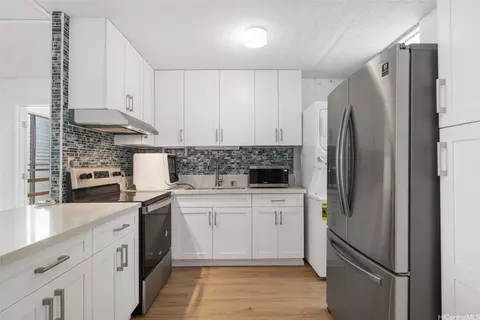 95-014 Waihonu St #D801, Mililani, HI 96789