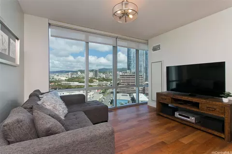 1189 Waimanu St #1208, Honolulu, HI 96814