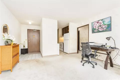 98-1040 Moanalua Rd #1/101, Aiea, HI 96701