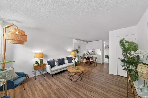 46-270 Kahuhipa St #A419, Kaneohe, HI 96744