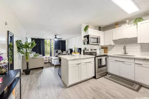 95-20 Waihonu St #C101, Mililani, HI 96789