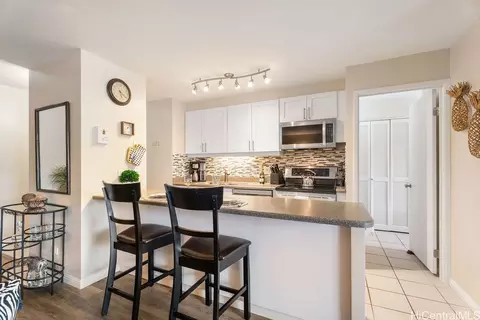 1778 Ala Moana Blvd #2818, Honolulu, HI 96815