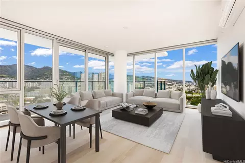 1515 Liona St #2211, Honolulu, HI 96814