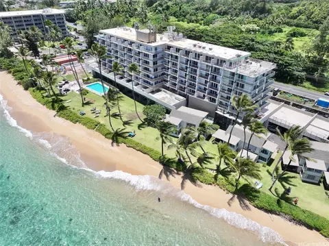 53-567 Kamehameha Hwy #204, Hauula, HI 96717