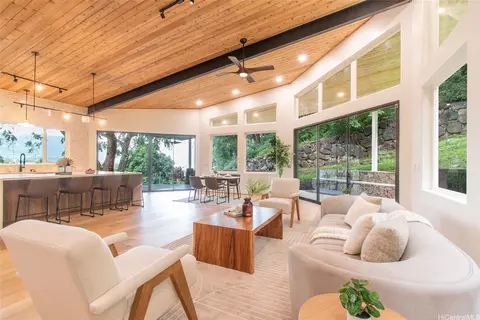 44-122 Ikeanani Dr #4, Kaneohe, HI 96744