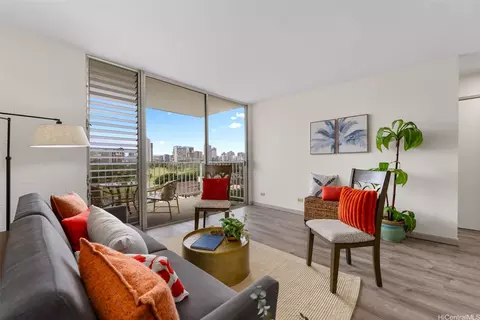 737 Olokele Ave #703, Honolulu, HI 96816