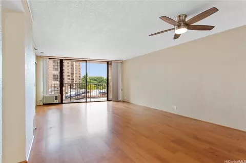 98-351 Koauka Loop #C402, Aiea, HI 96701