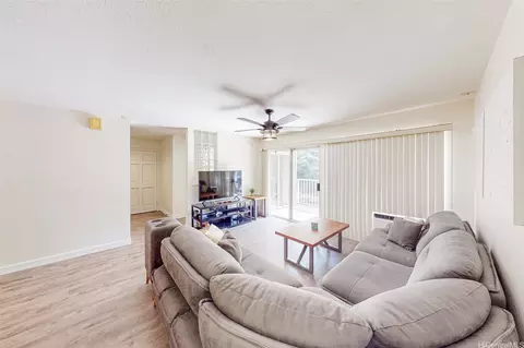 95-270 Waikalani Dr #L104, Mililani, HI 96789