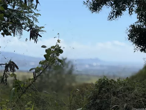 94-1100 Kunia Rd #9 C-5, Waipahu, HI 96797