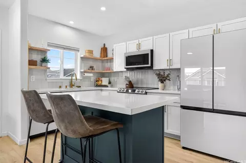 1131 Kakala St #1302, Kapolei, HI 96707