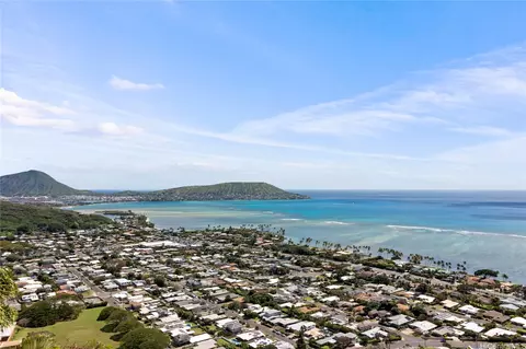 View/Area - 483 Maono Loop, Honolulu, HI 96821 photo 1 of 4