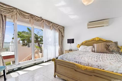 Bedroom - 483 Maono Loop, Honolulu, HI 96821 photo 2 of 3