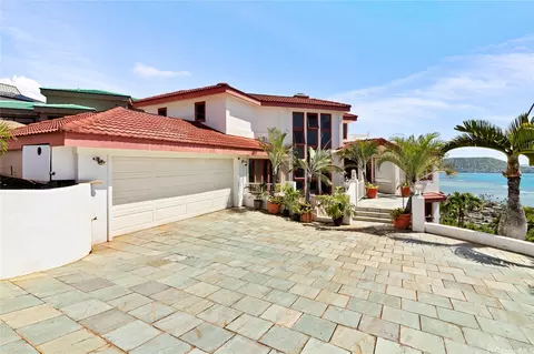 Exterior - 483 Maono Loop, Honolulu, HI 96821 photo 5 of 5