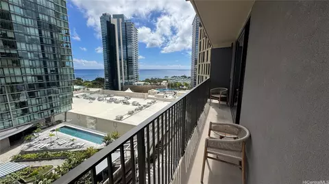 987 Queen St #1612, Honolulu, HI 96814