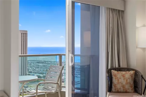 410 Atkinson Dr #2617, Honolulu, HI 96814