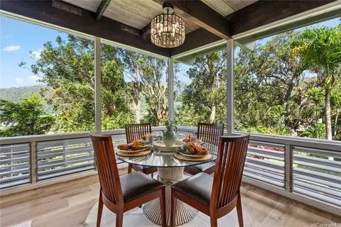 3629 Woodlawn Terrace Pl, Honolulu, HI 96822