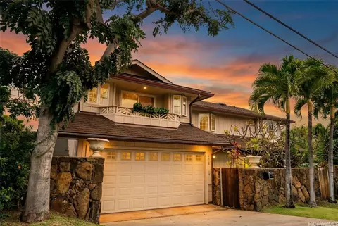 4026 Harding Ave, Honolulu, HI 96816