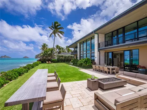 766 Mokulua Dr, Kailua, HI 96734