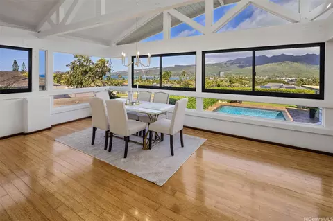 101 Nawiliwili St, Honolulu, HI 96825