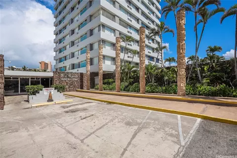2888 Ala Ilima St #512, Honolulu, HI 96818