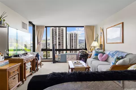 229 Paoakalani Ave #1705, Honolulu, HI 96815