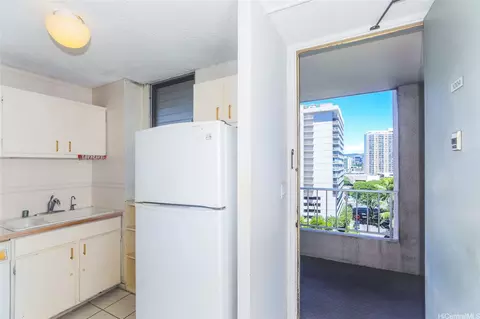 1848 Kahakai Dr #1004, Honolulu, HI 96814
