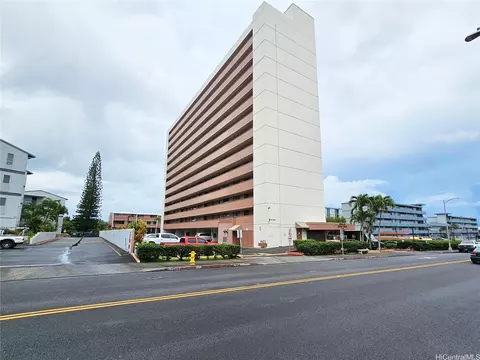 46-255 Kahuhipa St #A202, Kaneohe, HI 96744