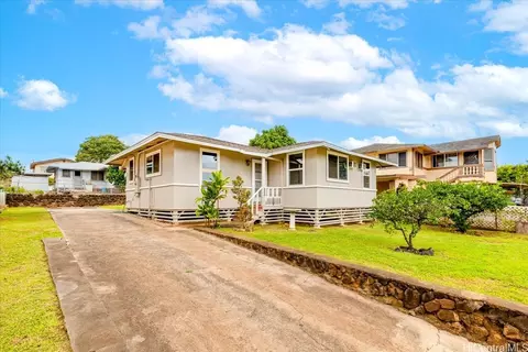 94-1122 Huakai St, Waipahu, HI 96797