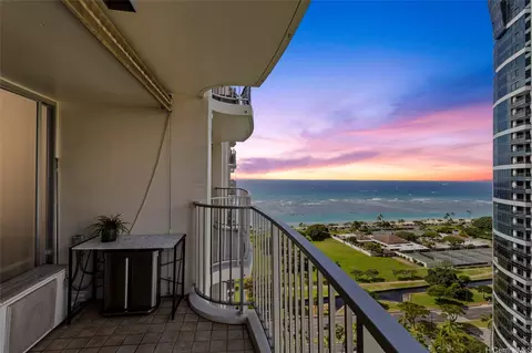 1350 Ala Moana Blvd #2711, Honolulu, HI 96814