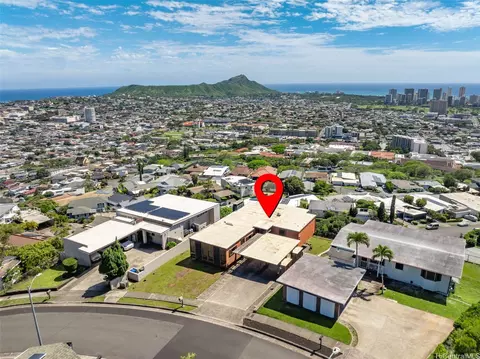 1546 Kanalui St, Honolulu, HI 96816