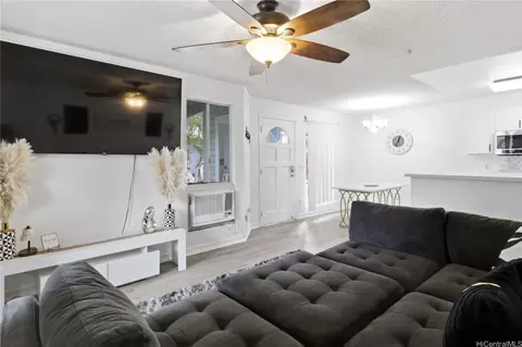 94-205 Lumiaina Pl #G202, Waipahu, HI 96797