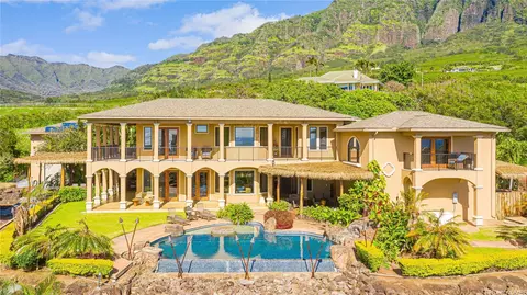 84-1000 Maiola St, Waianae, HI 96792